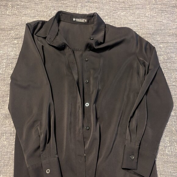 Black Blouse, Medium - Picture 1 of 2